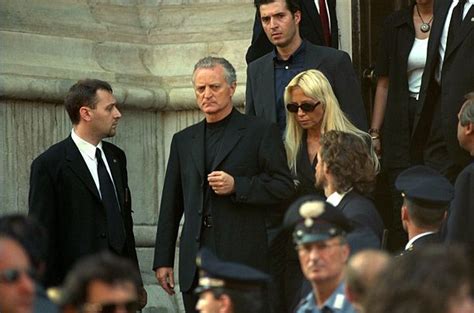 gianni versace funeral photos|gianni versace funeral pictures.